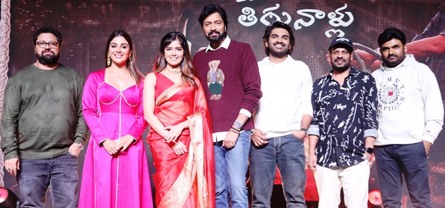 Bacchala Malli Movie Pre Release Event