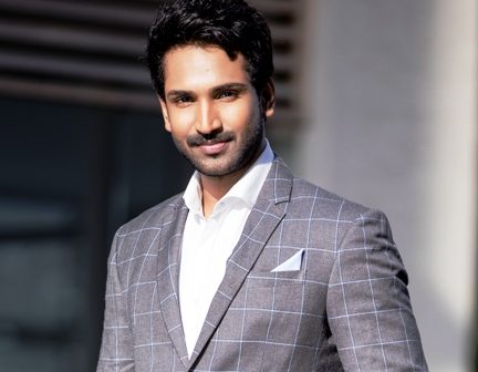 Hero Aadhi Pinishetty Interview